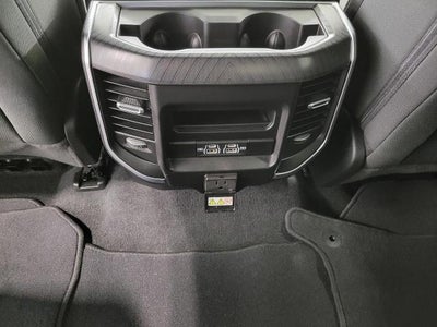 2025 RAM 1500 Big Horn Crew Cab 4x4 5'7" Box