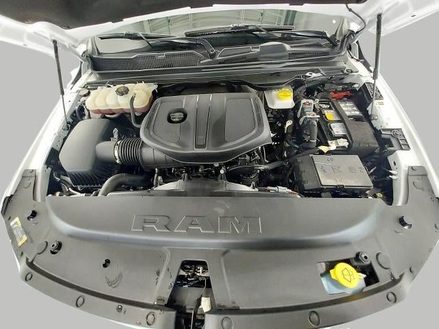 2025 RAM 1500 Big Horn Crew Cab 4x4 5'7" Box