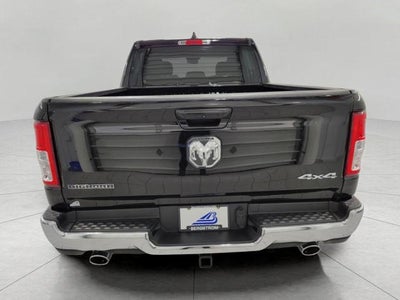 2022 RAM 1500 Big Horn Crew Cab 4x4 5'7" Box
