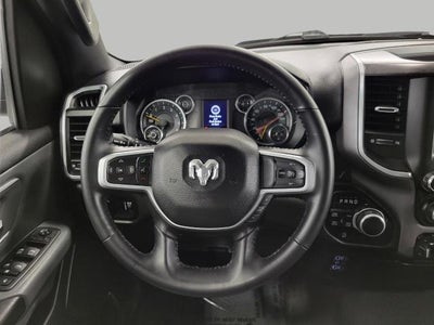 2022 RAM 1500 Big Horn Crew Cab 4x4 5'7" Box