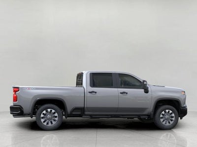 2026 Chevrolet Silverado 2500 HD 4WD Crew Cab 159 Custom