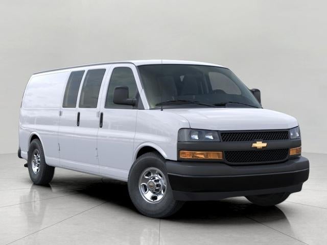 2026 Chevrolet Express 3500 Extended Work Van's photo