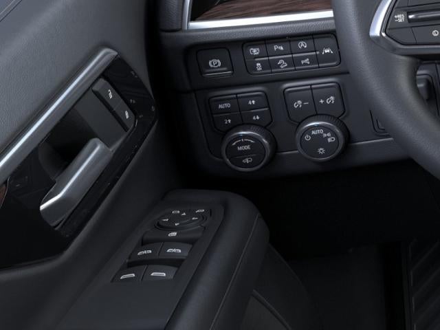 2026 Chevrolet Suburban 4WD 4dr LS