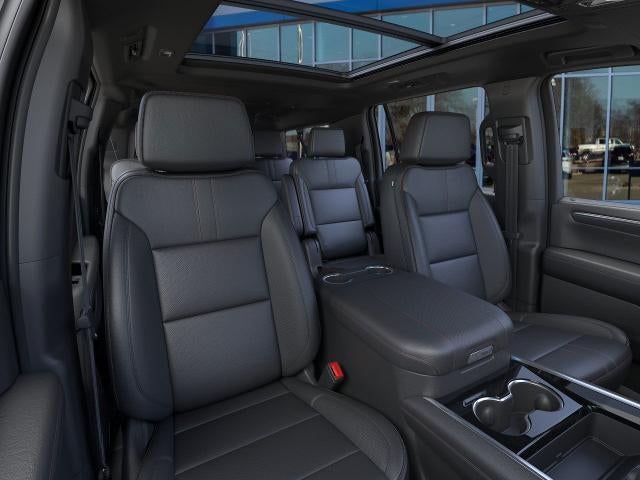 2026 Chevrolet Suburban 4WD 4dr RST