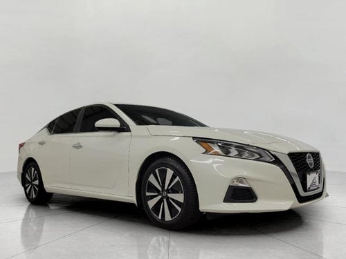 2022 Nissan Altima SV FWD