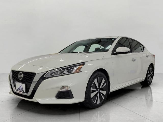 2022 Nissan Altima SV FWD