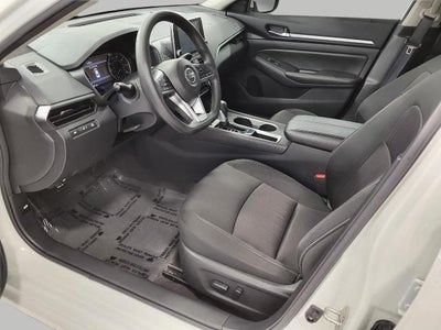 2022 Nissan Altima SV FWD