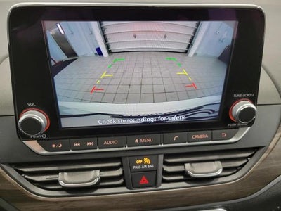 2025 Nissan Altima SV FWD
