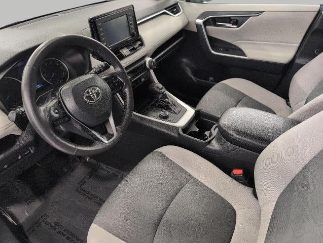 2020 Toyota RAV4 Hybrid XLE
