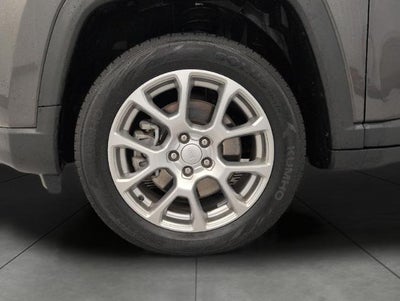 2023 Jeep Compass Latitude Lux FWD