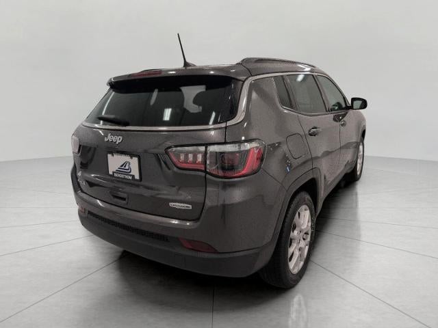 2023 Jeep Compass Latitude Lux FWD