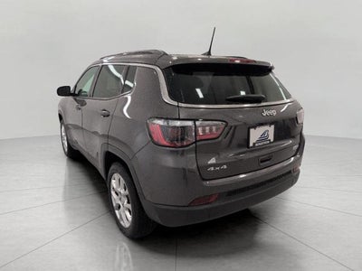 2023 Jeep Compass Latitude Lux FWD