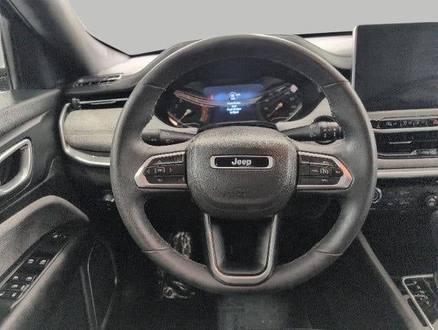 2023 Jeep Compass Latitude Lux FWD