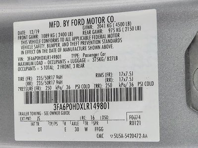 2020 Ford Fusion SE