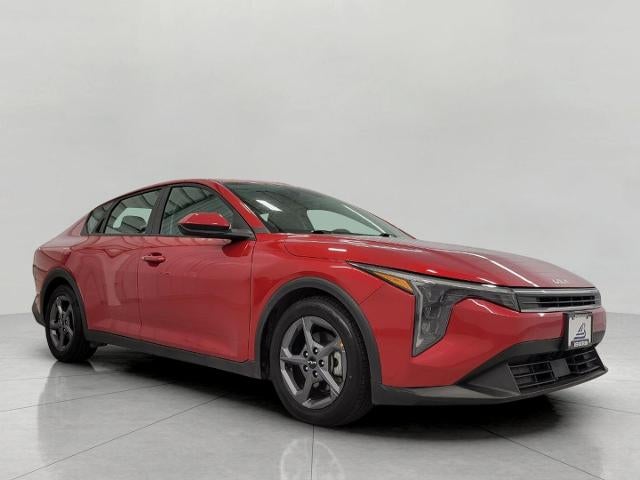 2025 Kia K4 LXS AT's photo