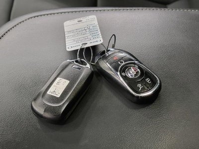 2024 Buick Enclave Essence