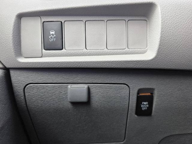 2017 Toyota Sienna LE 7 Passenger