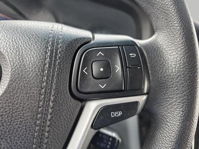 2017 Toyota Sienna LE 7 Passenger