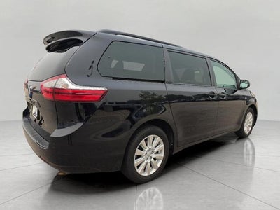 2017 Toyota Sienna LE 7 Passenger