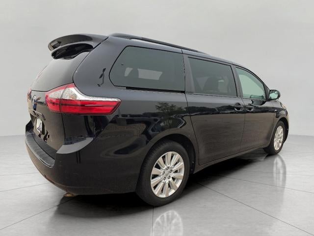 2017 Toyota Sienna LE 7 Passenger