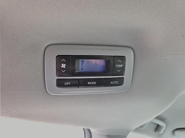 2017 Toyota Sienna LE 7 Passenger