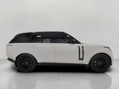2024 Land Rover Range Rover SE
