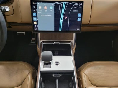 2024 Land Rover Range Rover SE